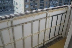 Монтаж панелей ПВХ на балконе
